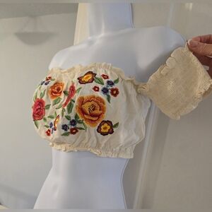 Forever 21 Cream Floral Embroidered Off-the-Shoulder Crop Top. Size M.